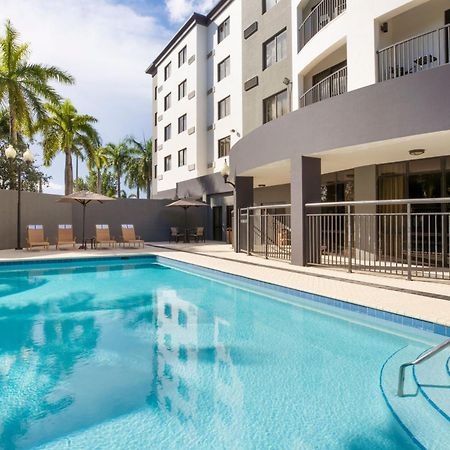 Courtyard By Marriott Miami At Dolphin Mall Sweetwater Extérieur photo
